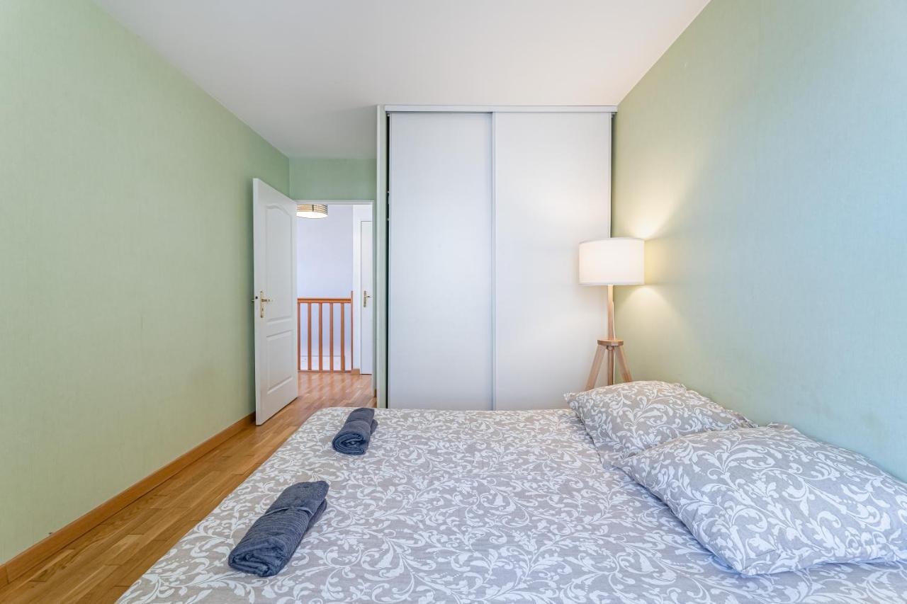 מרסיי La Joliette; Duplex 2 Chambres, Parking Inclus+ Terrasse+ Ascenseur מראה חיצוני תמונה