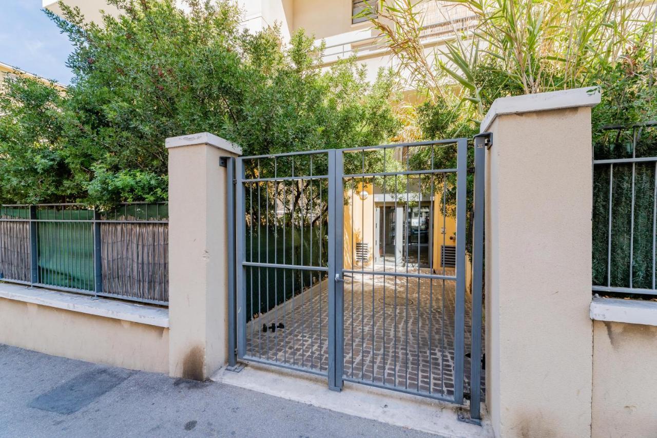 מרסיי La Joliette; Duplex 2 Chambres, Parking Inclus+ Terrasse+ Ascenseur מראה חיצוני תמונה
